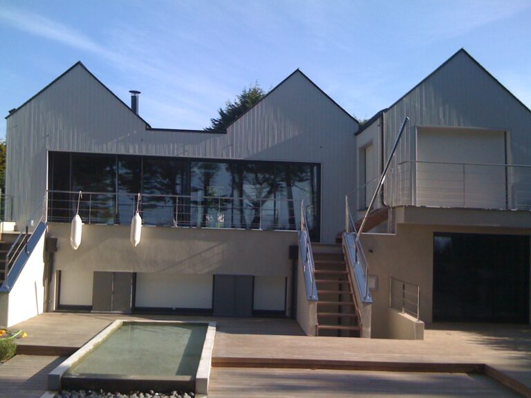 Construction maison à Saint-Gildas-de-Rhuys face à la mer