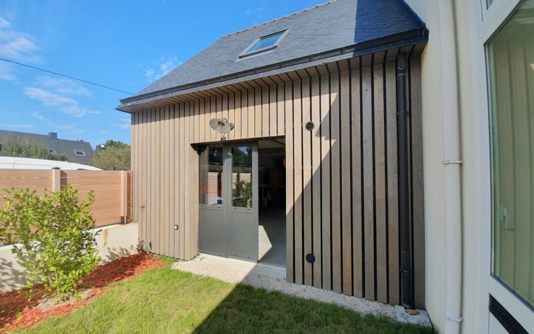 Maison extension bois : guide complet pour agrandir sa maison dans le Morbihan
